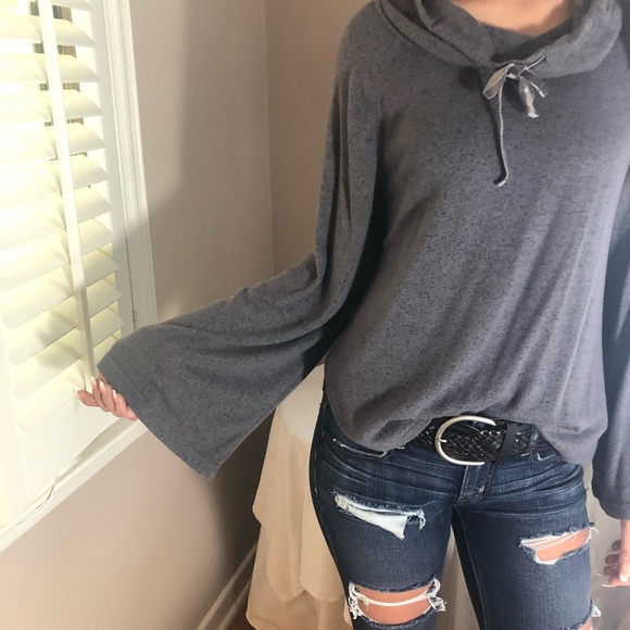 Solddd Outtt - Picture 3 of 4